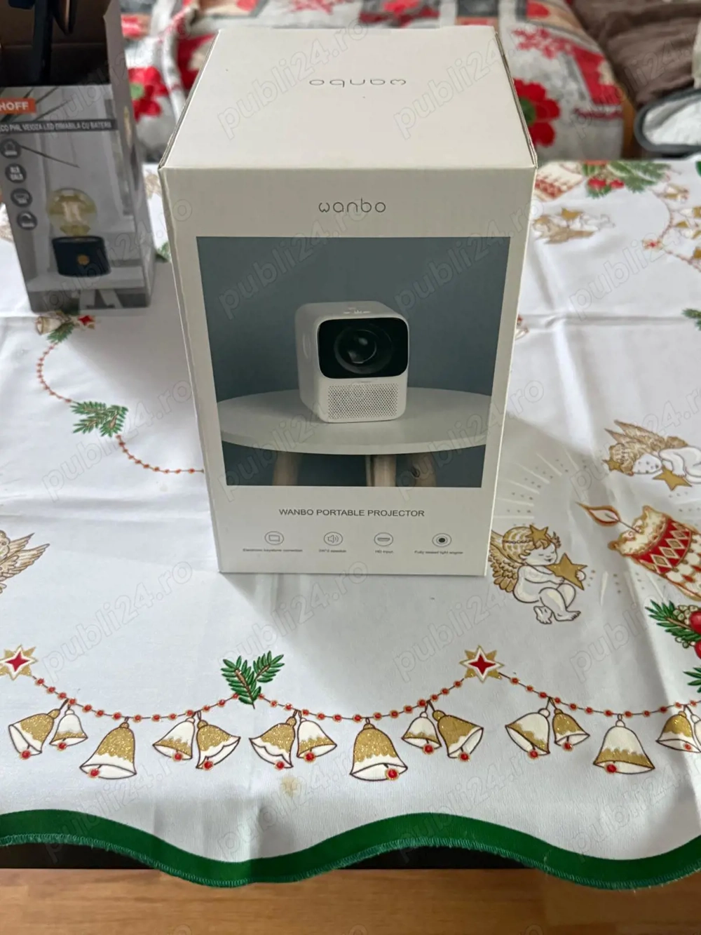 Videoproiector portabil Wanbo