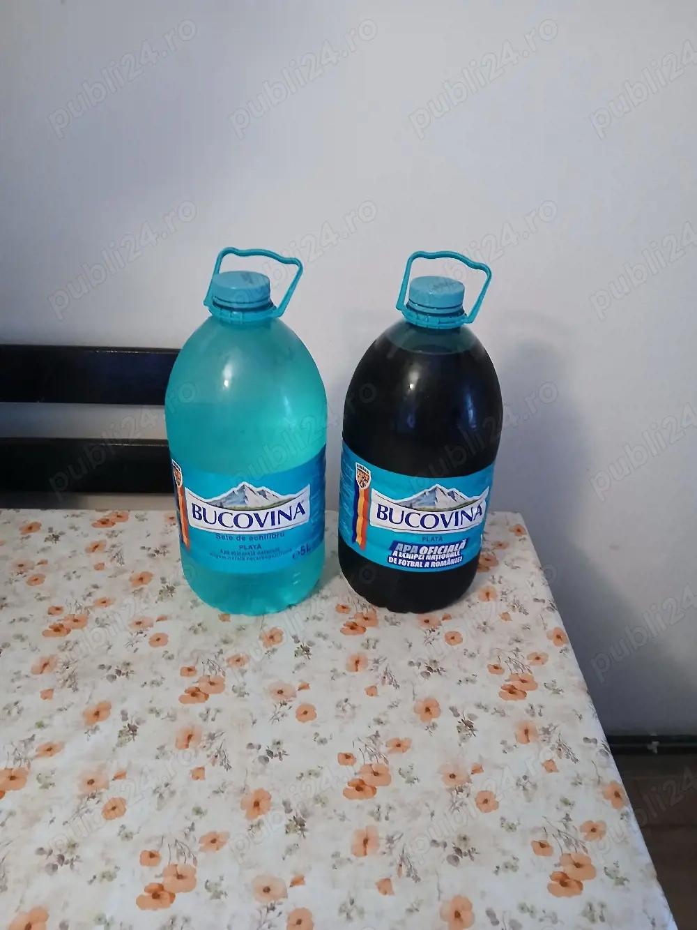 Vând Țuică veche și Vin 