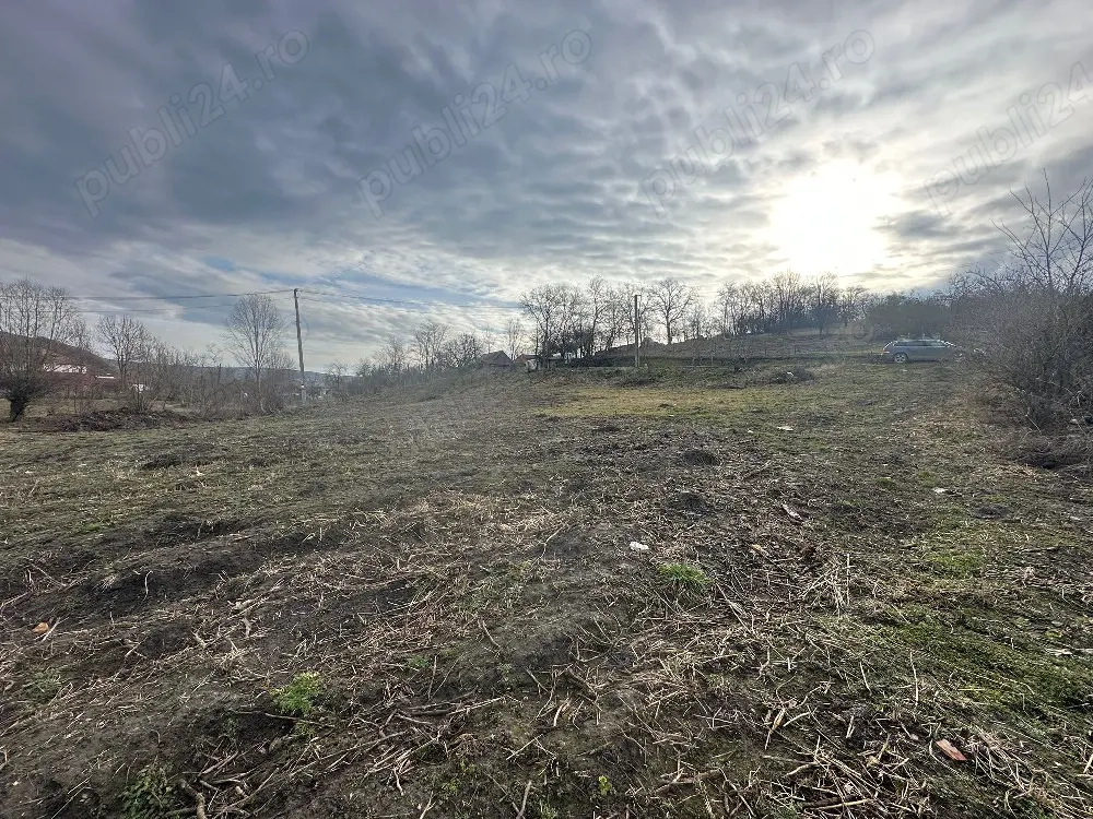 vand teren intravilan