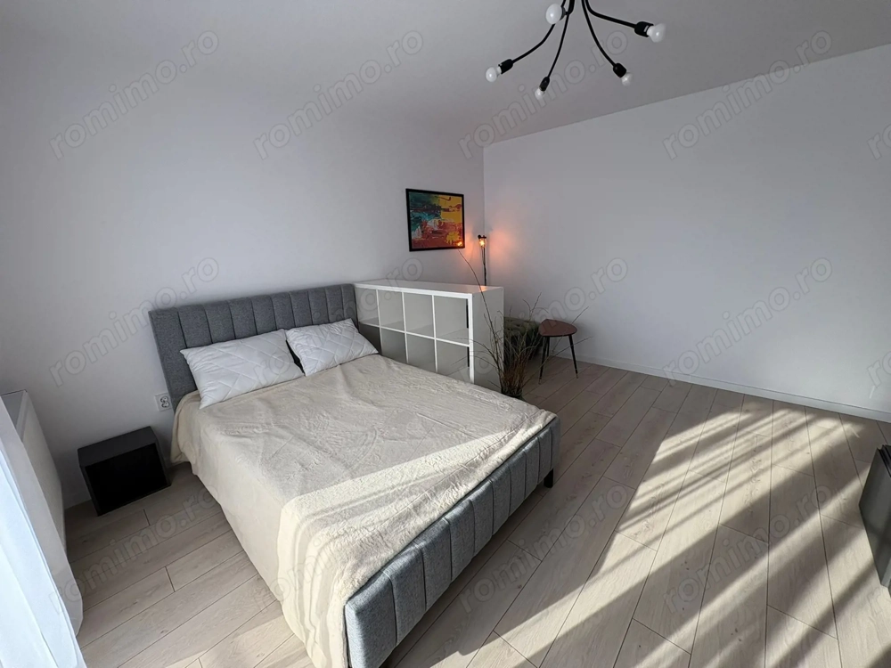 Apartament 1 camere - 350 euro - Giroc Zona Eso