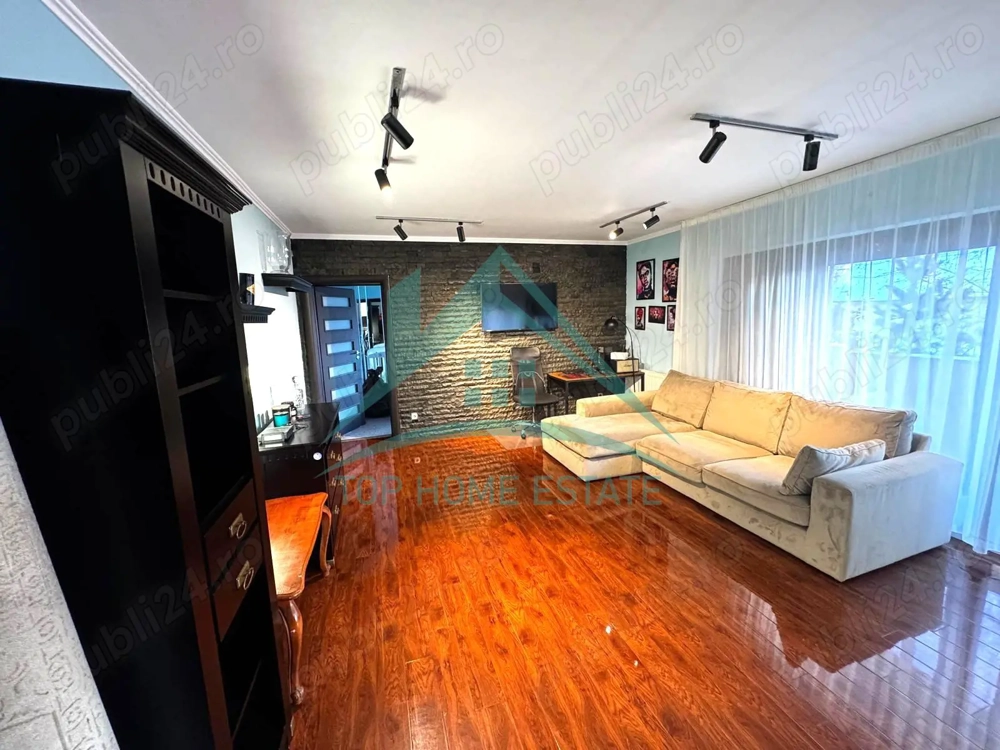 Apartament cochet de inchiriat, in bloc tip vila, 2 parcari, zona Buna-ziua!