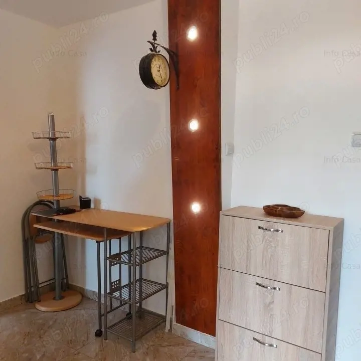 Ofer de inchiriat 2 camere 