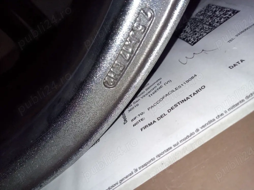 Vand 4 cercuri auto in aliaj!