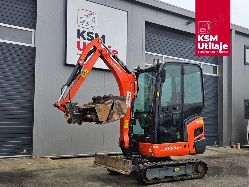 Mini Excavator KUBOTA KX019-4 (2 t | Cupă Taluz Hidraulică | 1810 Ore