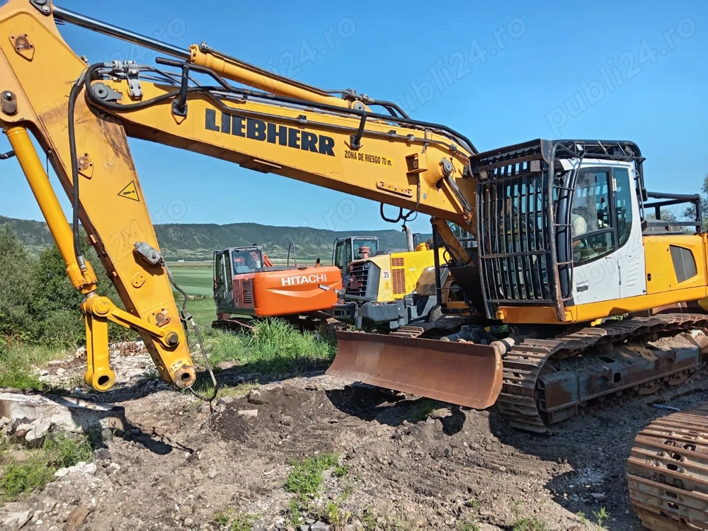 Excavator pe șenile Liebherr R 916