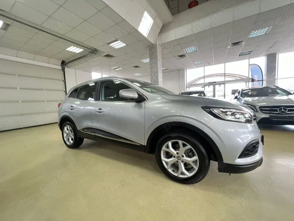 Vand Renault Kadjar BLUE dCi EDC Zen - inmatriculat, baterie noua, schimbat ulei cutie distributie