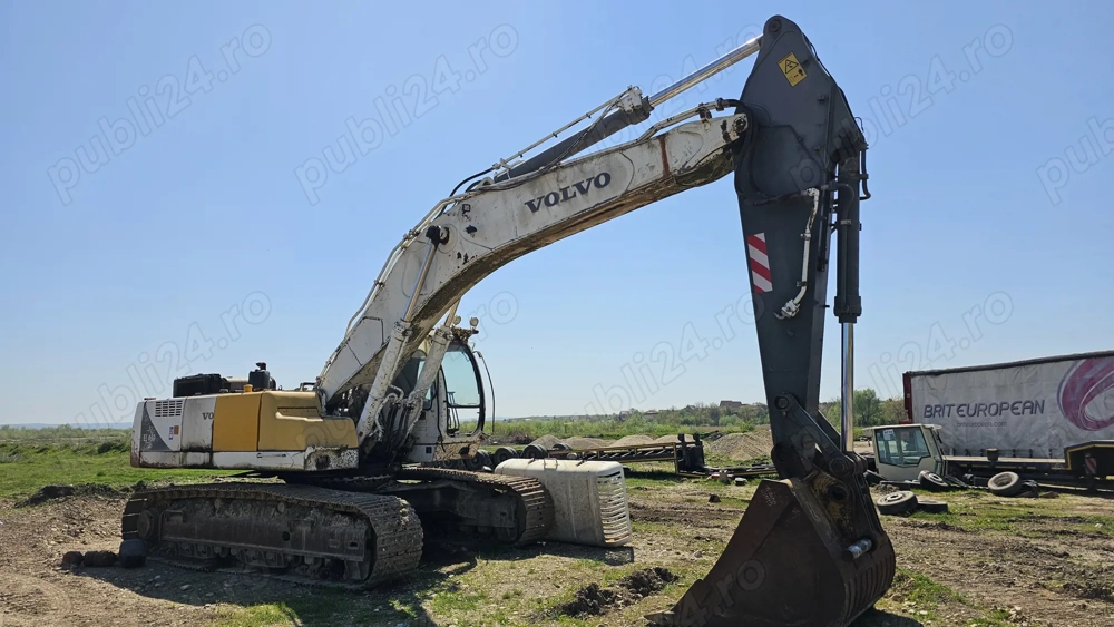 Excavator pe șenile Volvo EC 460 LC