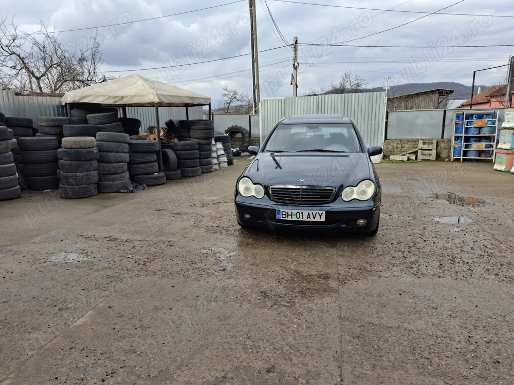 Mercedes C 220 CDI Manuală | Navigație | Încălzire scaune