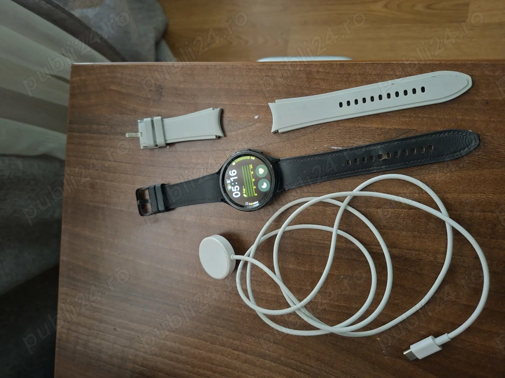 Samsung Galaxy Watch 6 Classic 47 mm   stare foarte bună + accesorii