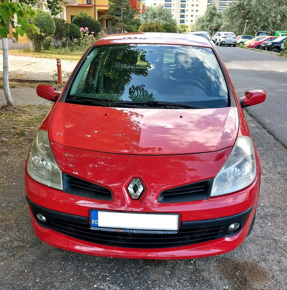 Renault Clio III 1.2 16 V 75 CP   2007   benzină, 5 uși, roșu