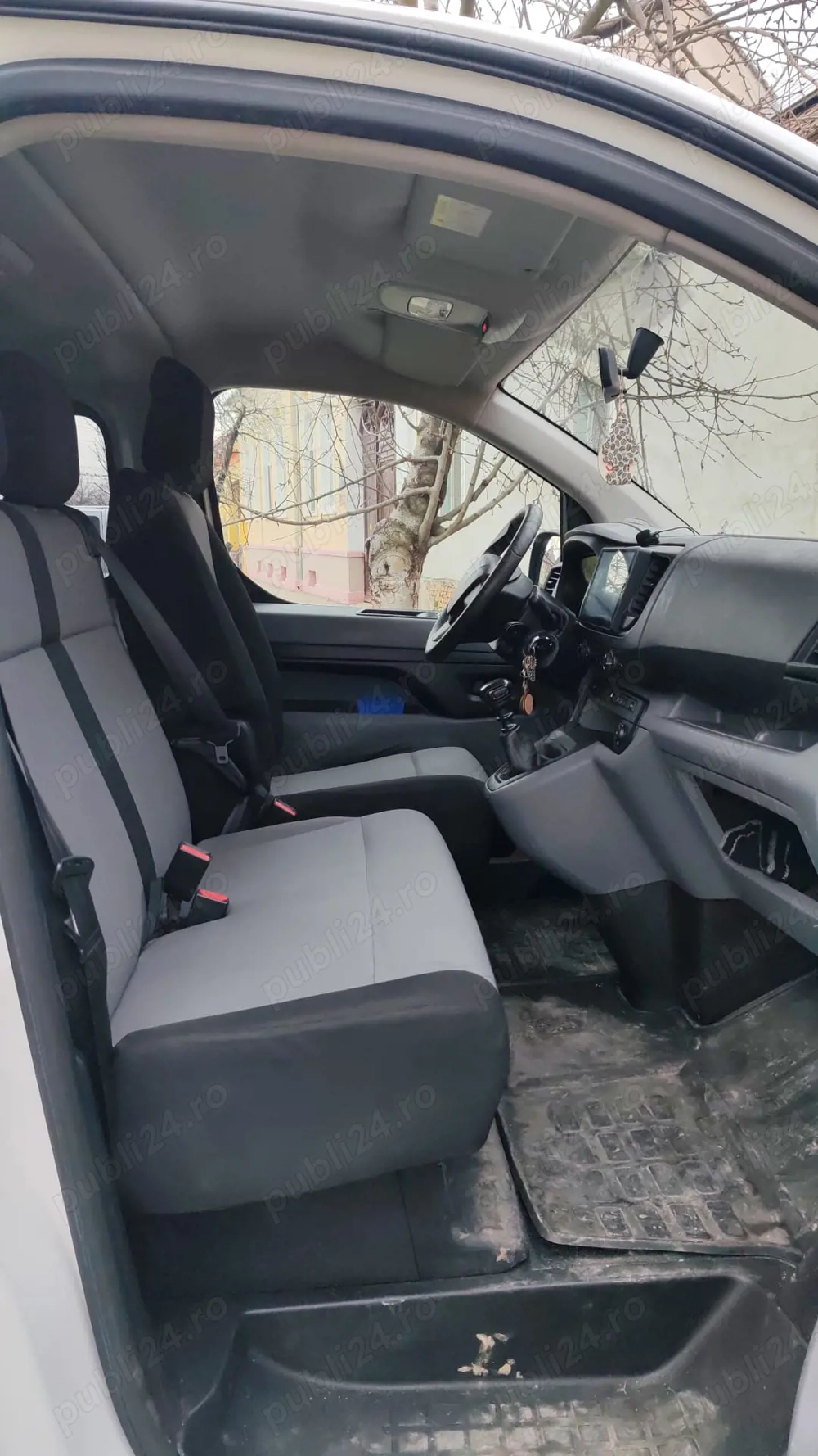 Peugeot Expert Traveller 2020