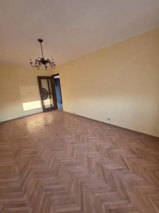 Apartament 3 camere decomandat, Stefan cel Mare