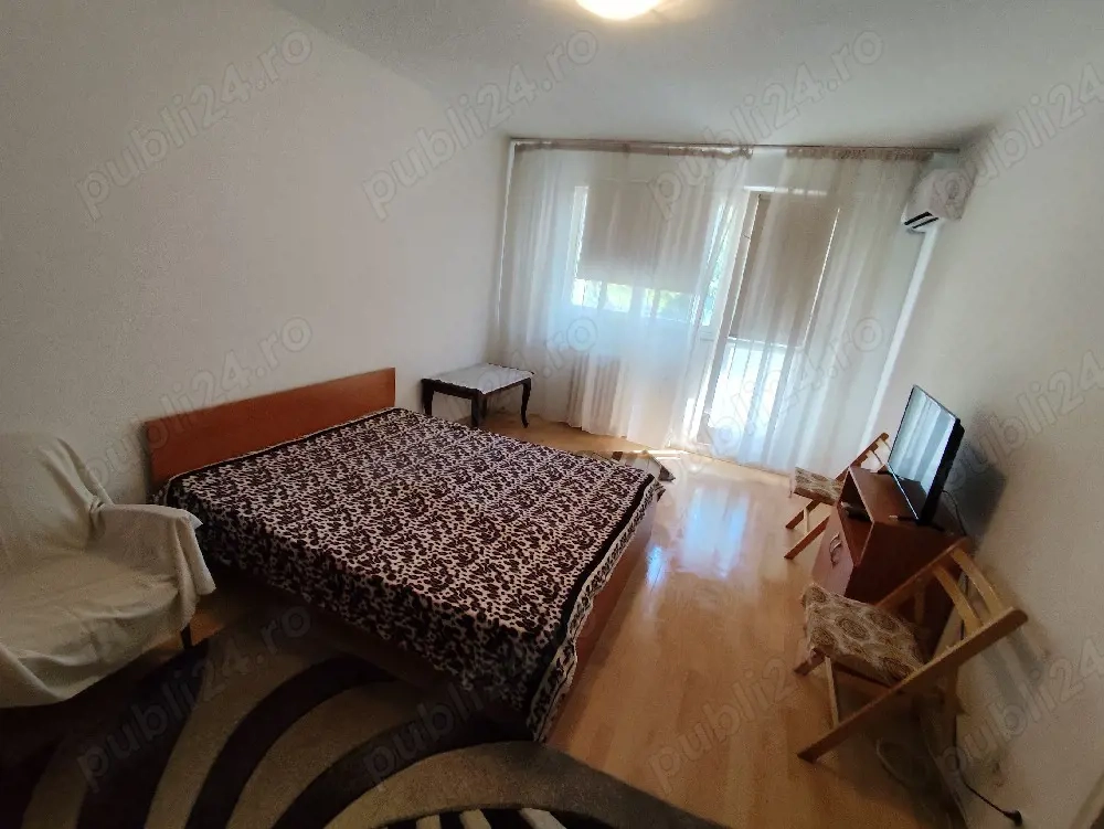 inchiriez garsoniera 