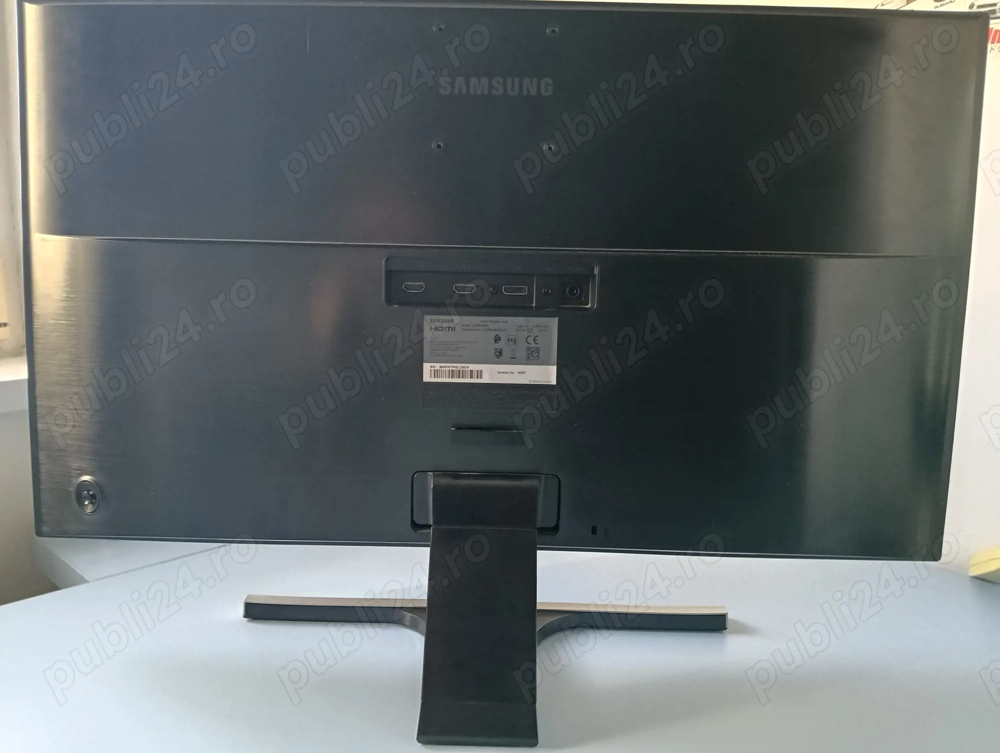 Monitor Samsung Led U28ES90D