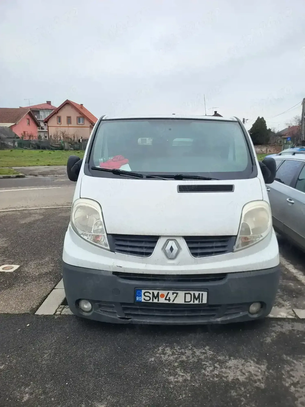 Vând sau schimb Renault trafic 
