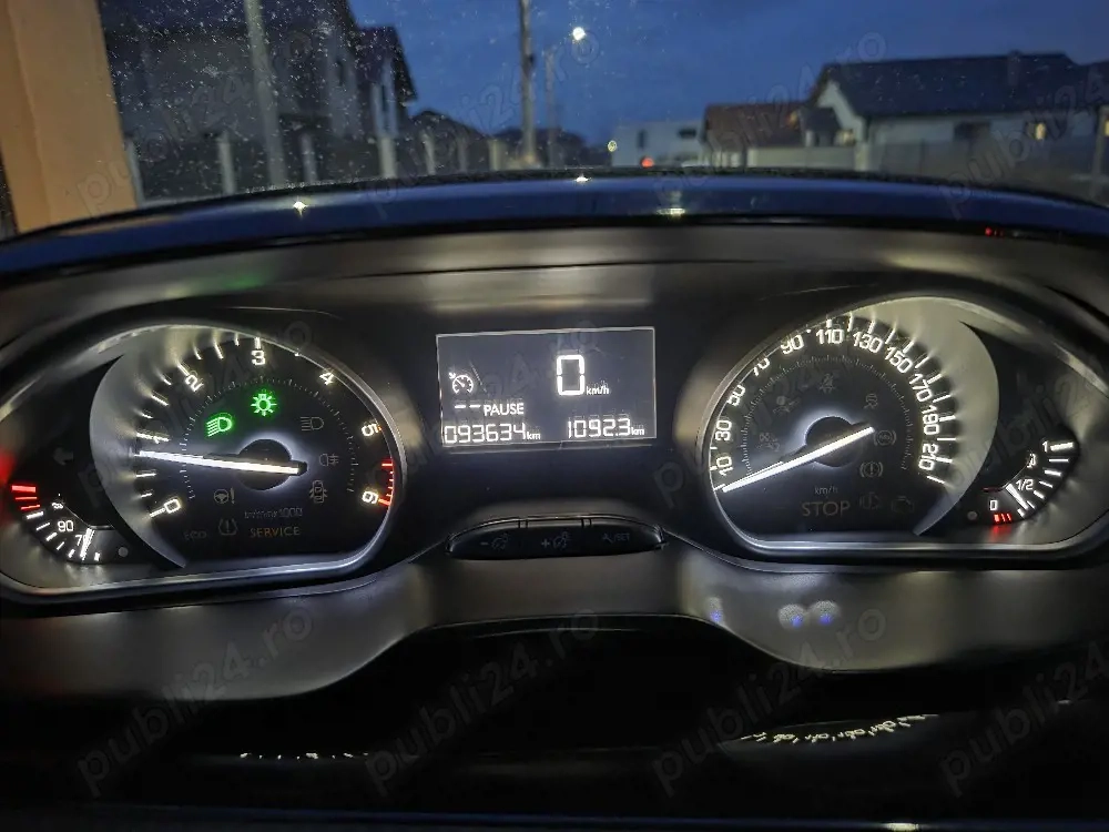 Peugeot 2008, an 2016