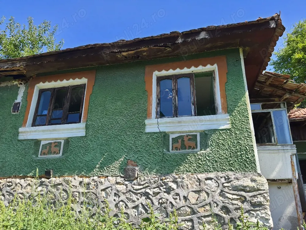 casa veche de reparat