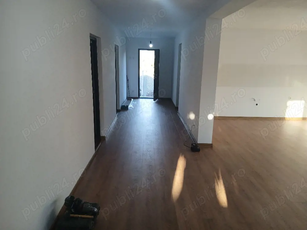 construcții amenajeri interioare și exterioare 