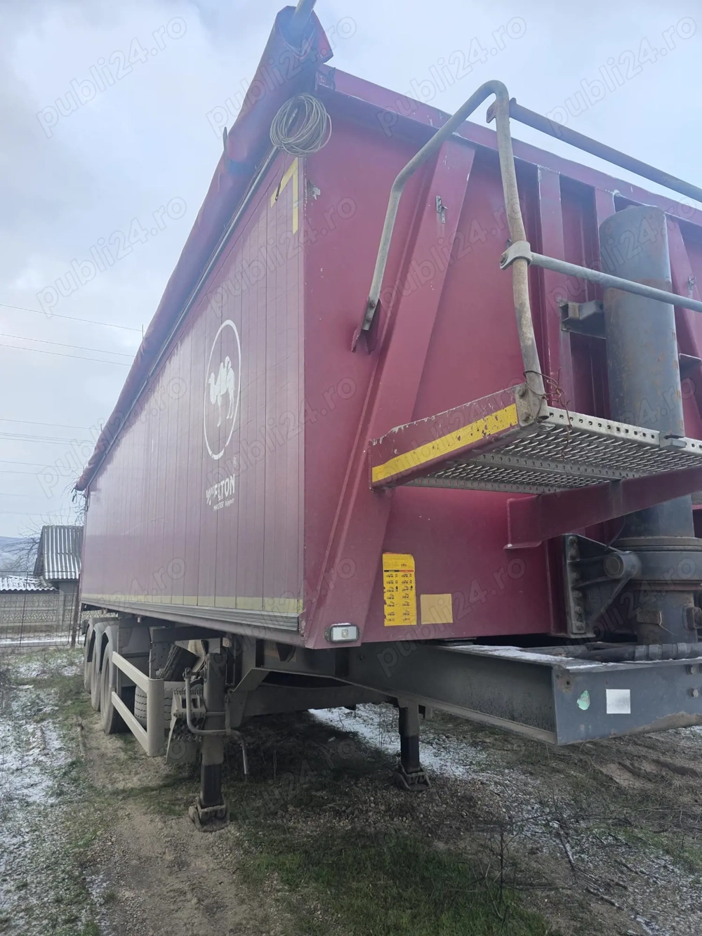 Vând semiremorcă wilton