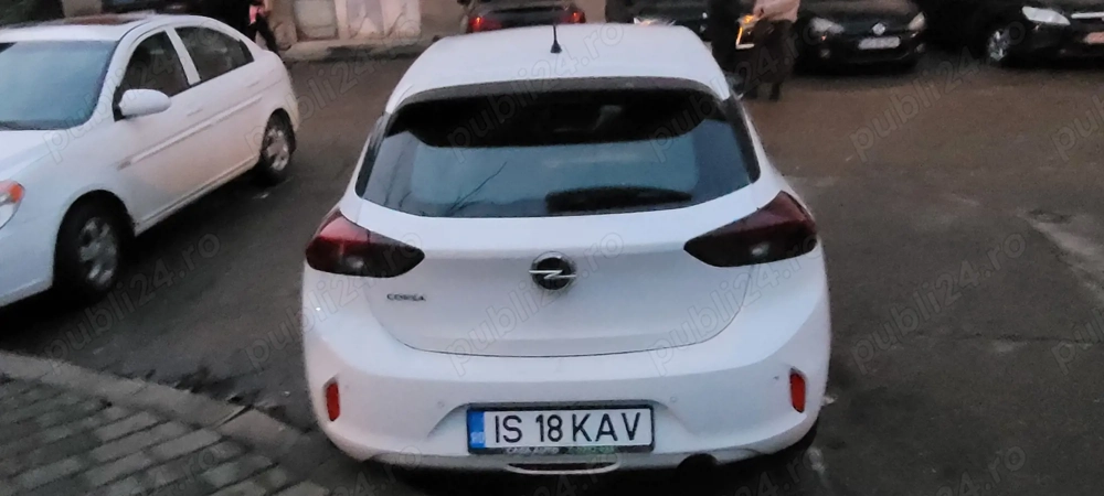 Vând Opel Corsa 
