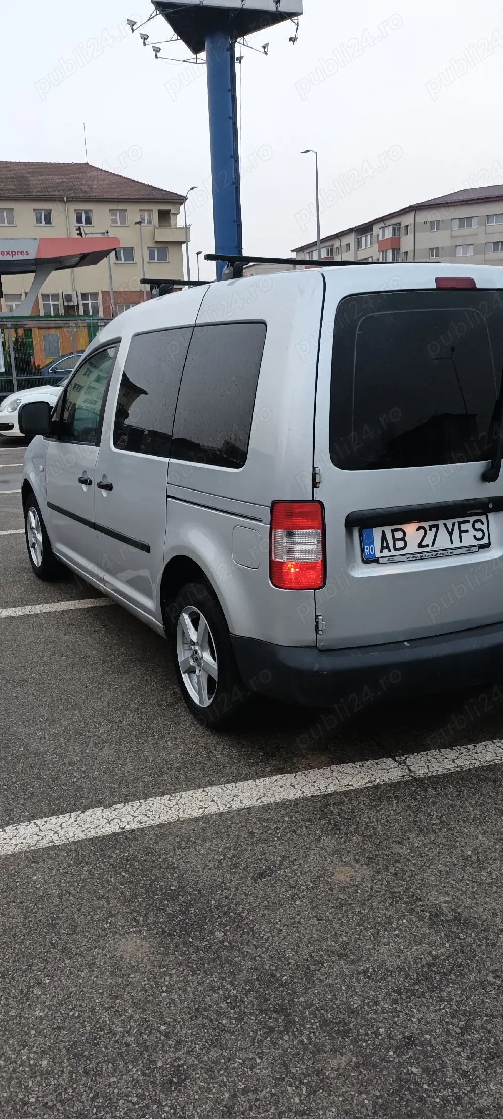 vand w cady cu multiple dotări 