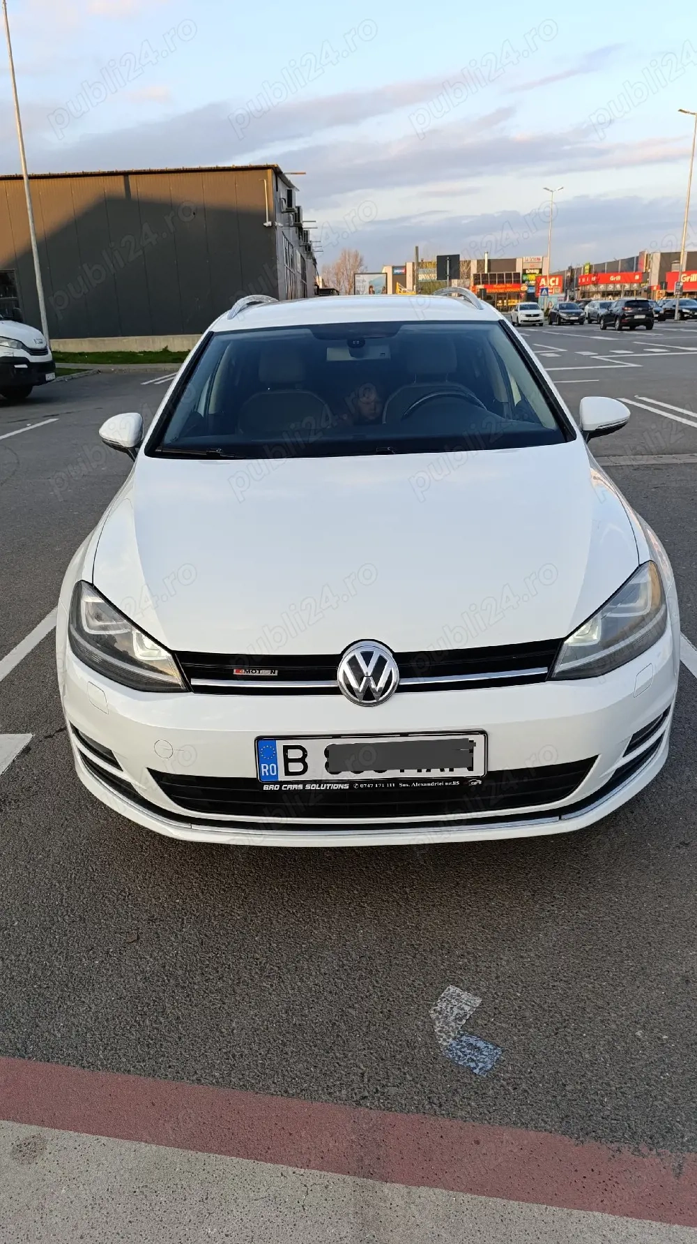 Golf 7 1.6 TDI 4x4  6 trepte bixenon stare foarte buna  