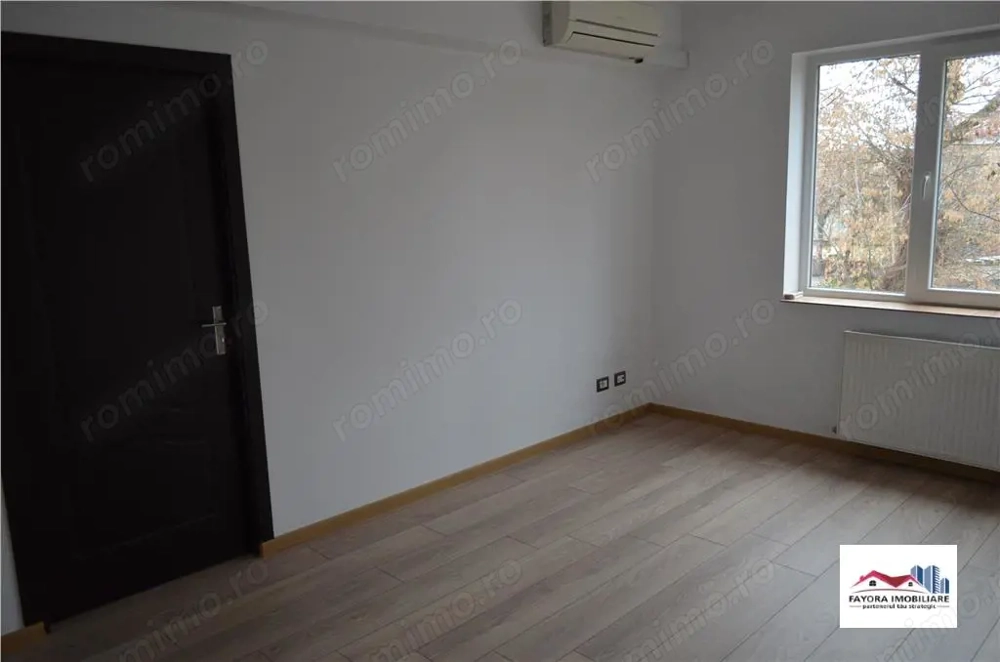 Spatiu pentru Birouri 2 Camere de Inchiriat Zona Ultracentrala