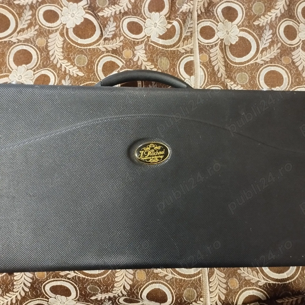 Vând saxofon  în. Stare bună 