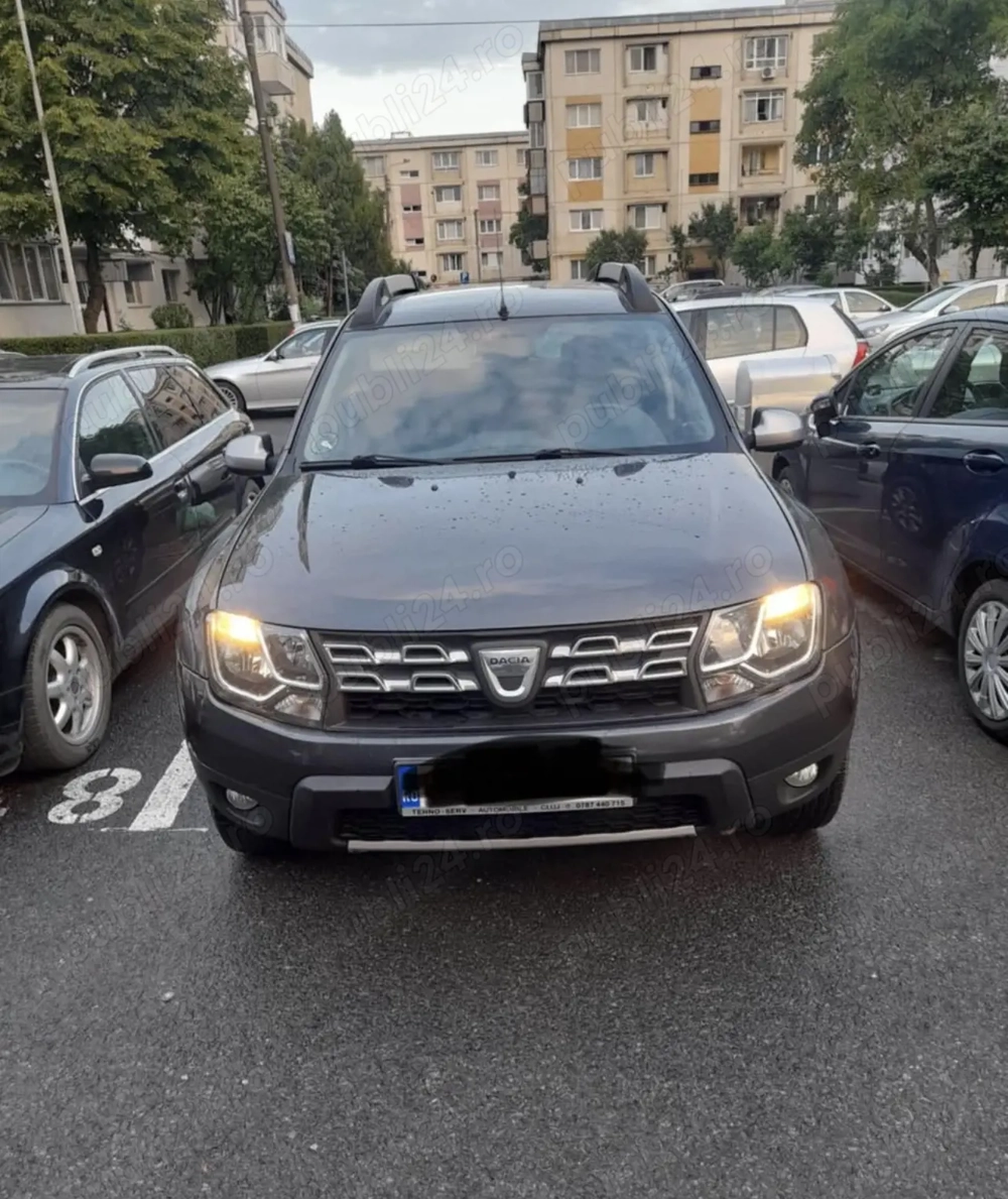 Vând Dacia Duster 2015 
