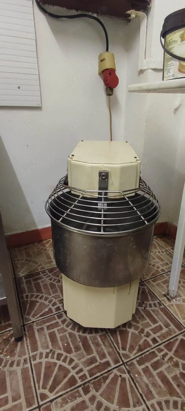 Malaxor aluat,creme.