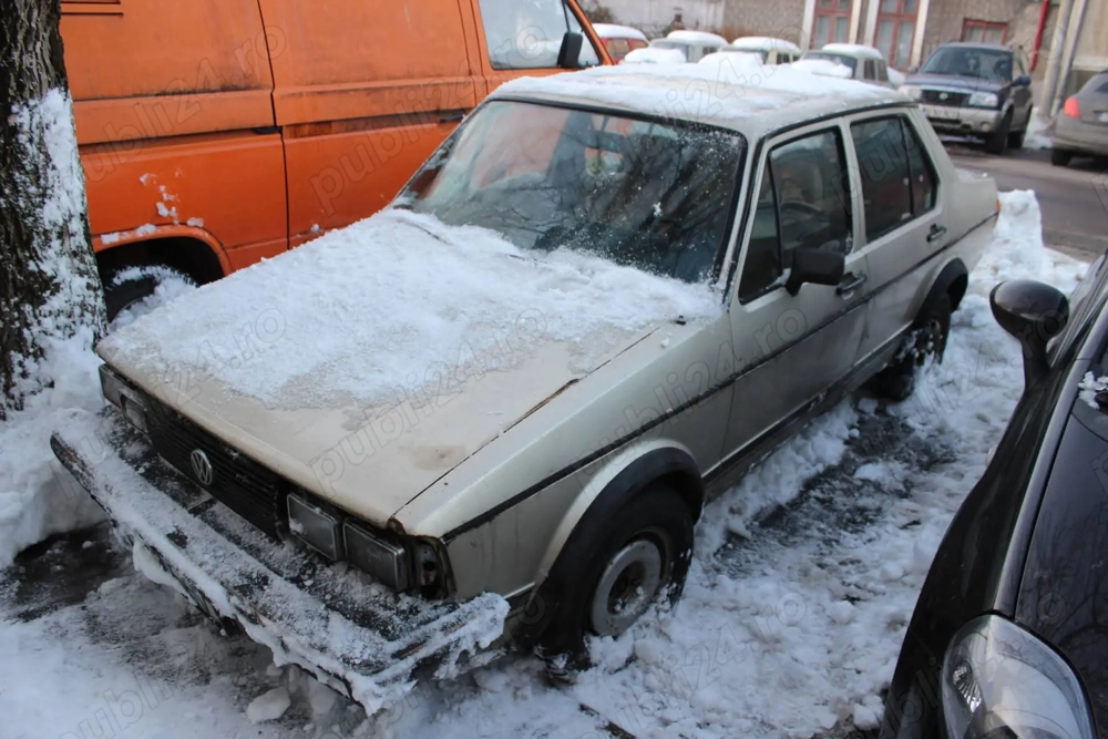 De Vânzare Vw Jetta 1,1984,model America 