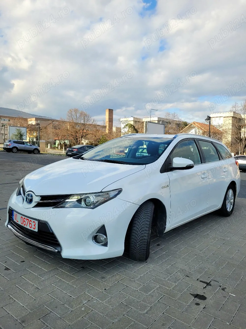 Toyota Auris Hybrid,baterie inlocuita,cutie automata,camera