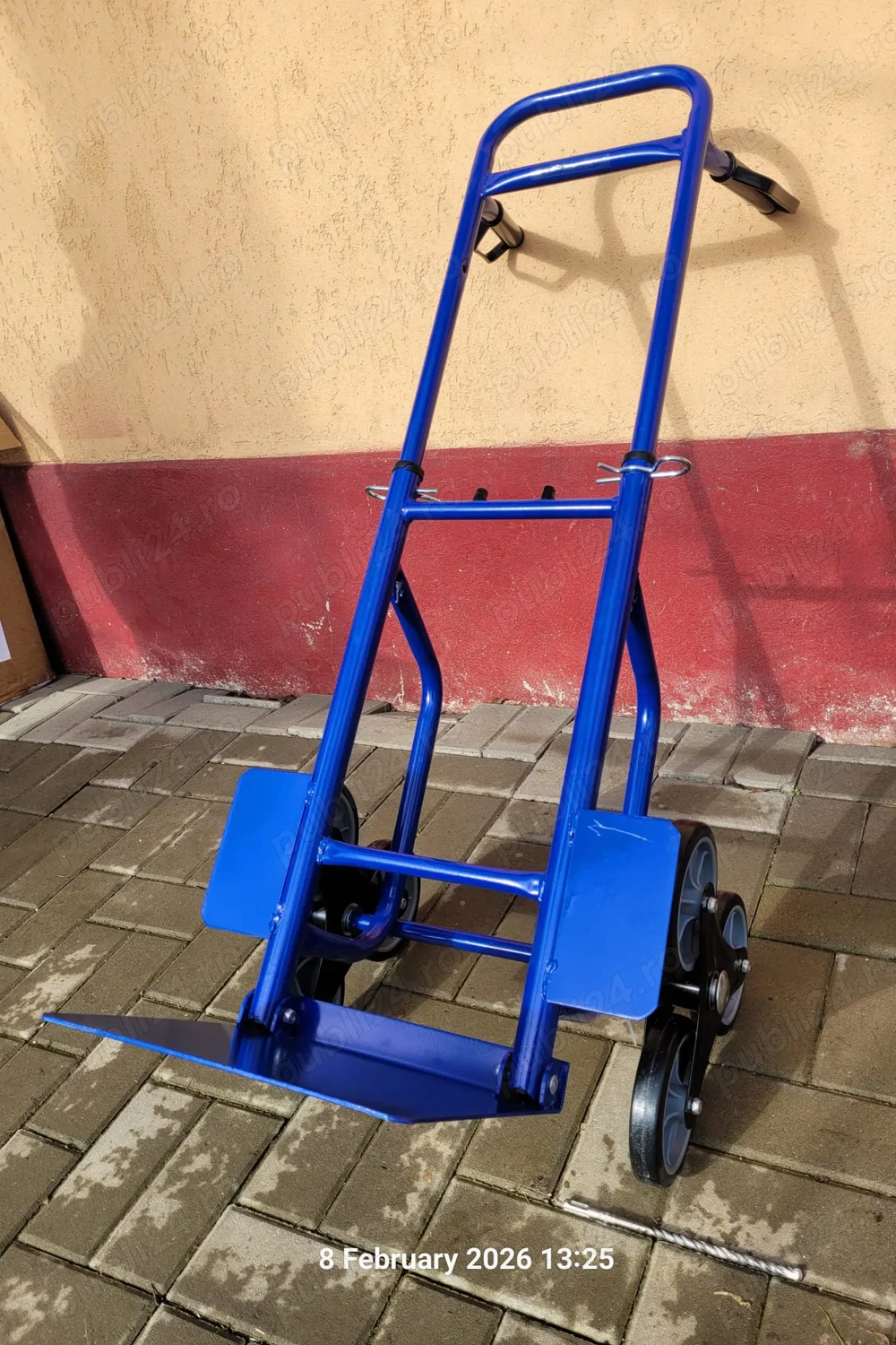 Cărucior de transport cu platforma si 6 roti pretabil pentru scări