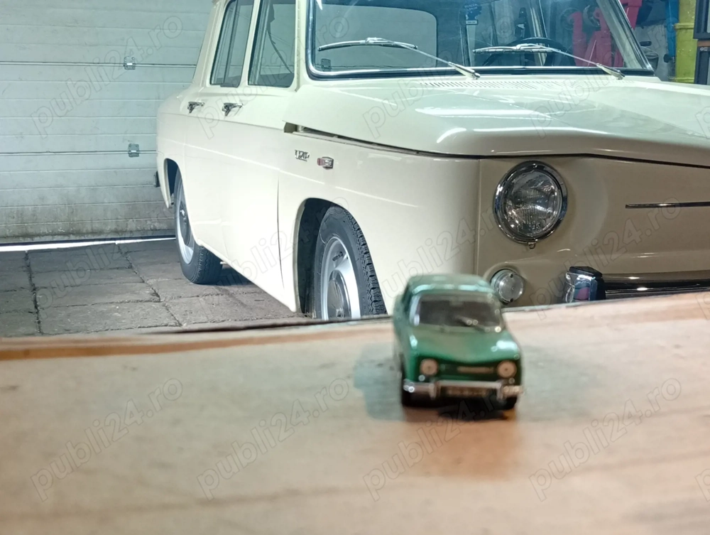 De vânzare Dacia 1100 piese și masini