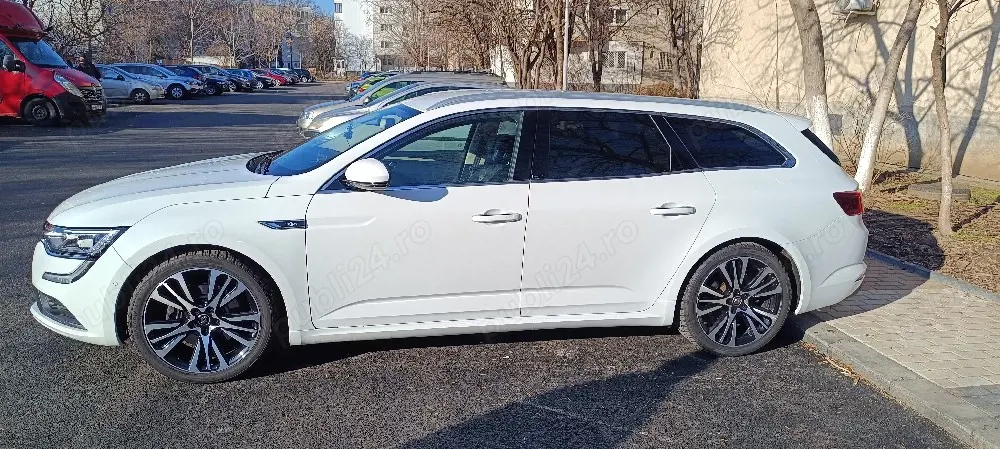 Renault Talisman Initiale Paris