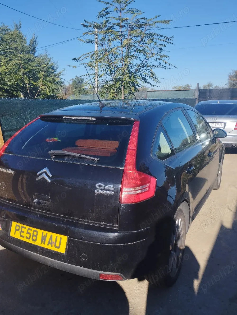 vand dezmembrez Citroen C4 