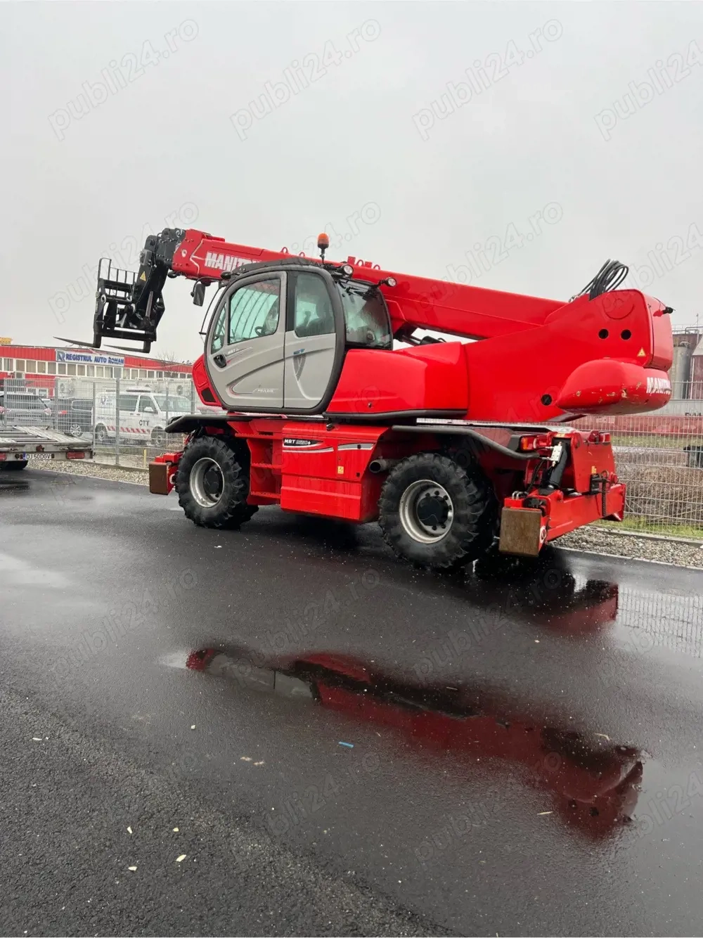 Manitou macara de inchiriat 