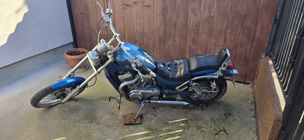 Suzuki Intruder Chopper