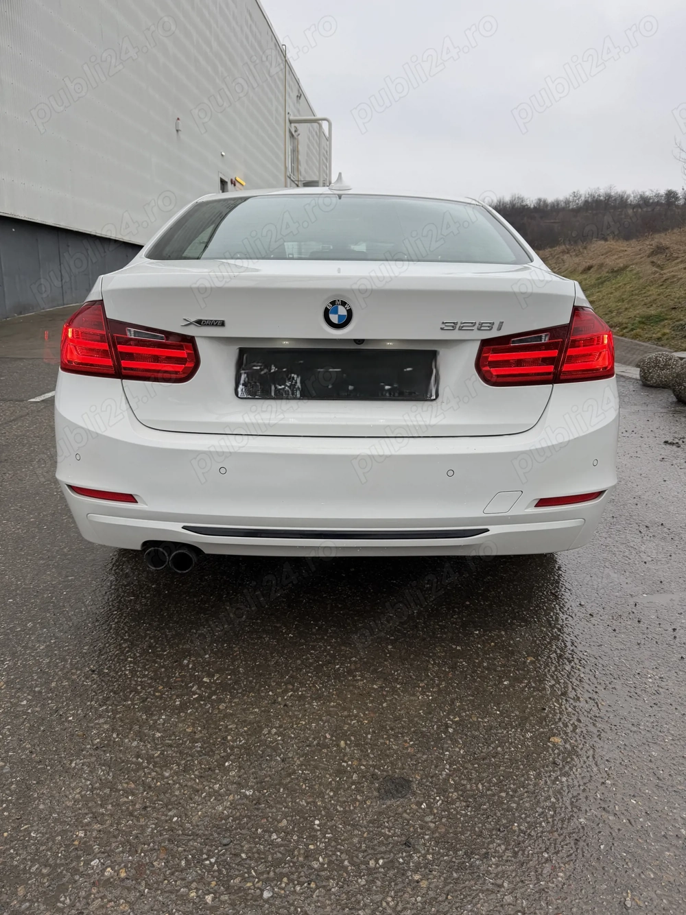 BMW Seria 3 328i xDrive Sport-Aut. Sport Line