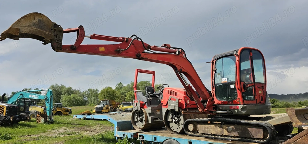 Mini Excavator pe șenile JCB CTS 8050