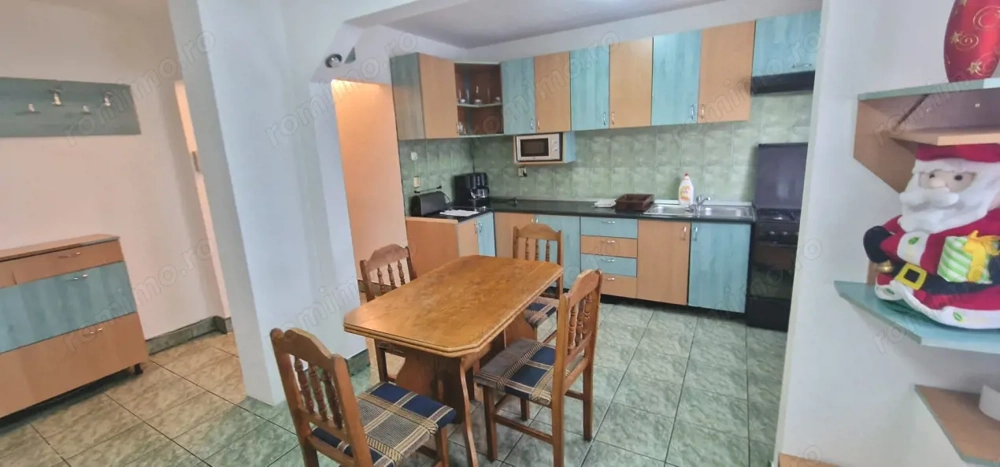 Apartament cu 3 camere de inchiriat zona Mihai Viteazul