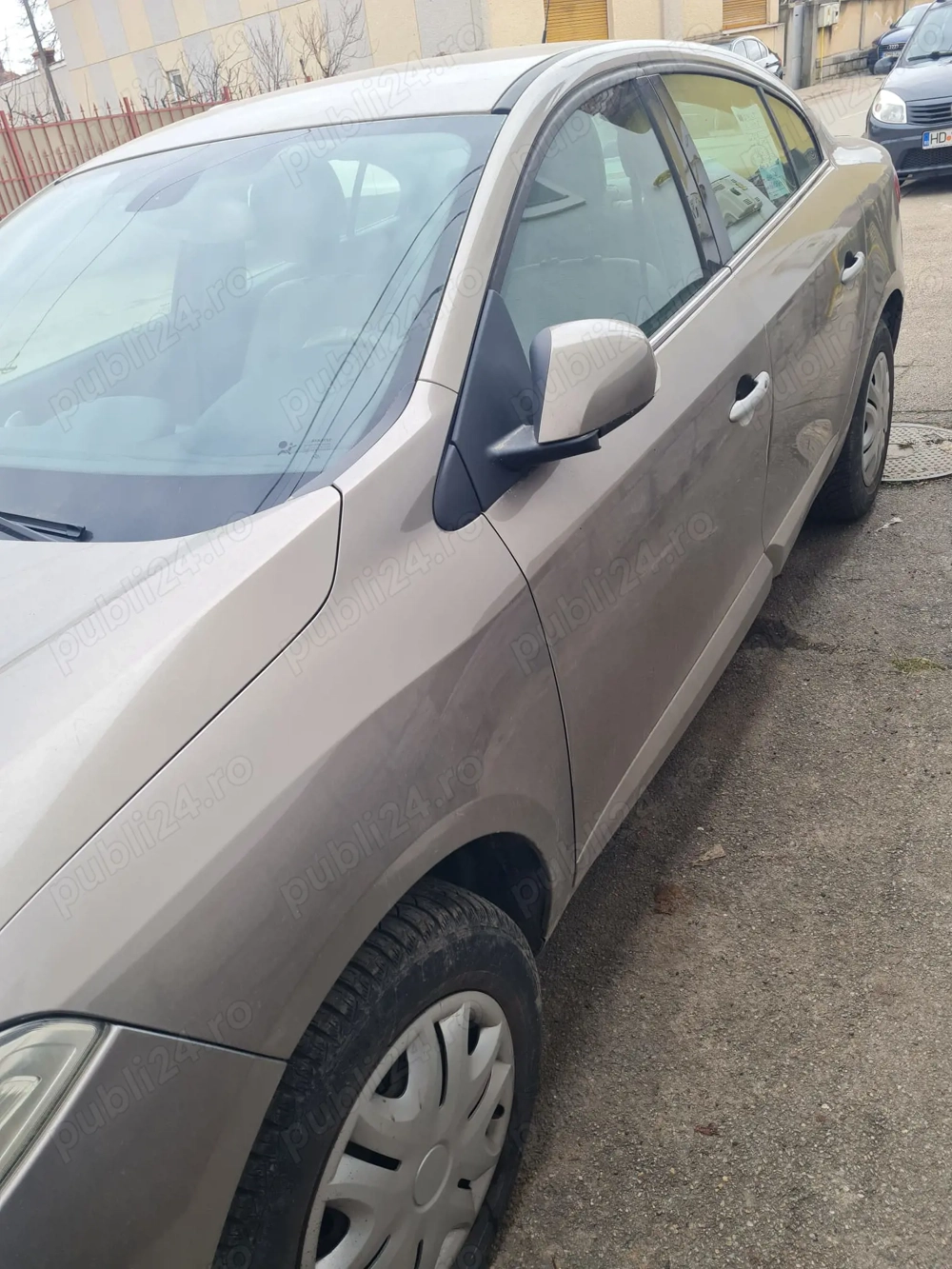 Doua autoturisme de vanzare