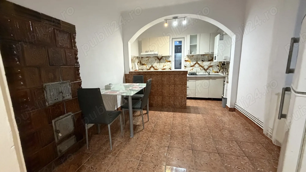 10 min de Iulius Town. Pt birouri sau locuit. Curte, terasa, parcare Centrala Termica Proprie.