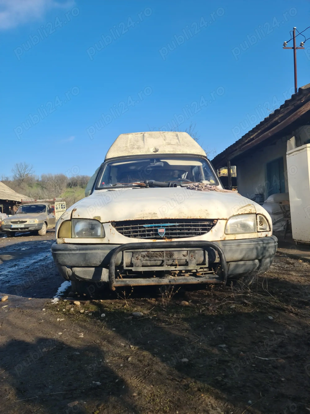 Vand dacie pentru programul rabla 