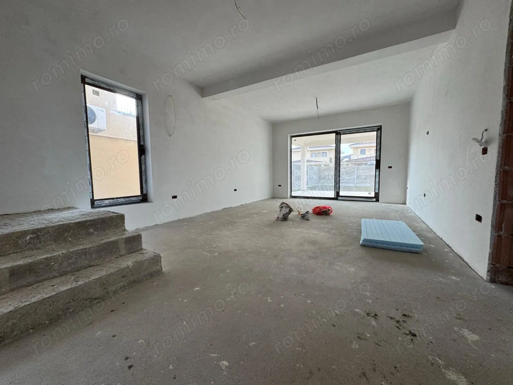 Casa individuala.Garaj.Compartimentata excelent.La Padure