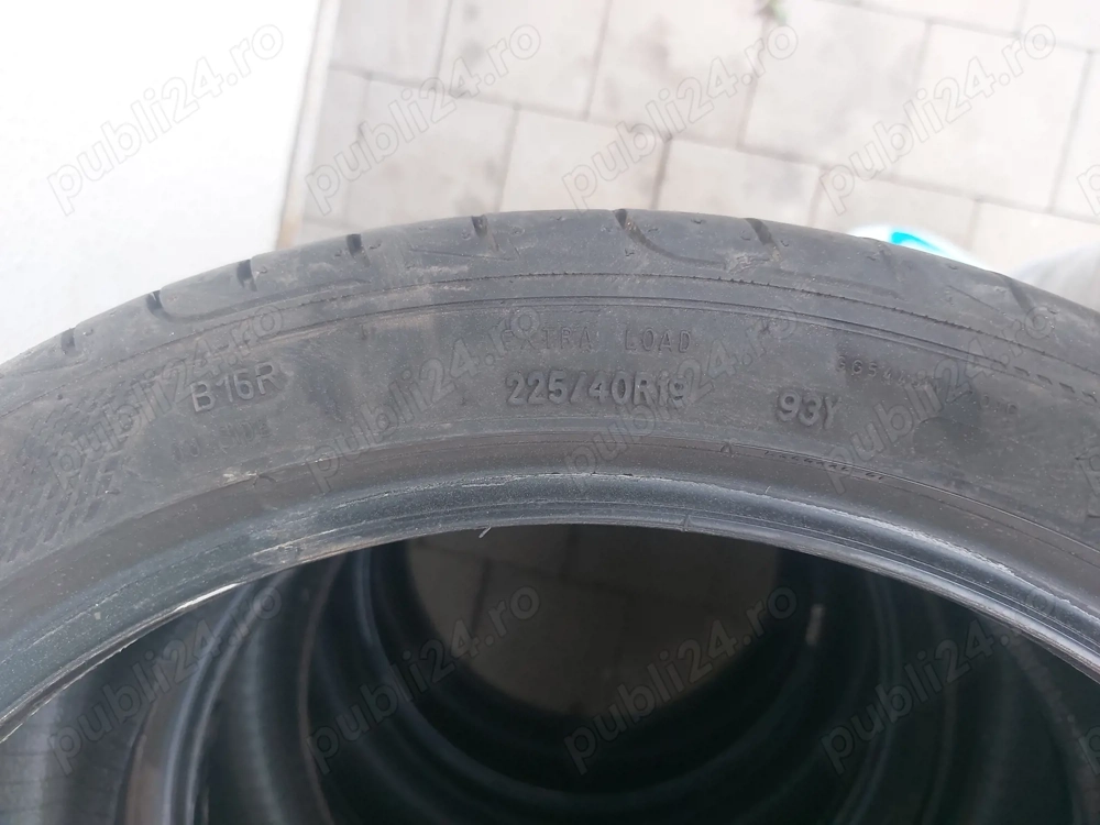 Vând anvelope 225 40 r19 