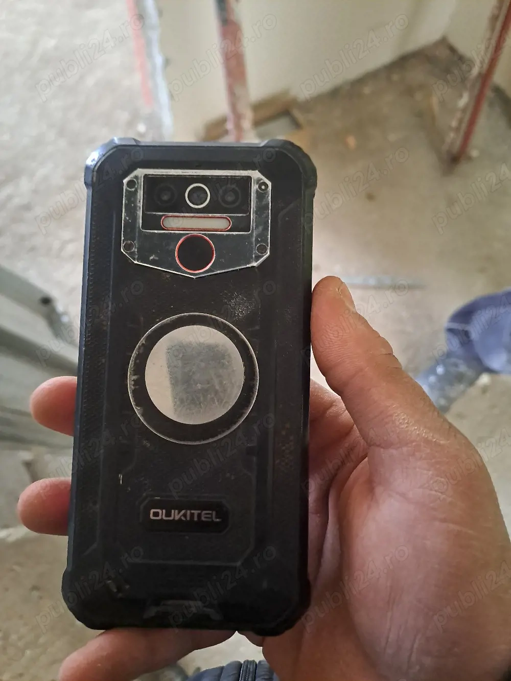 vând telefon oukitel