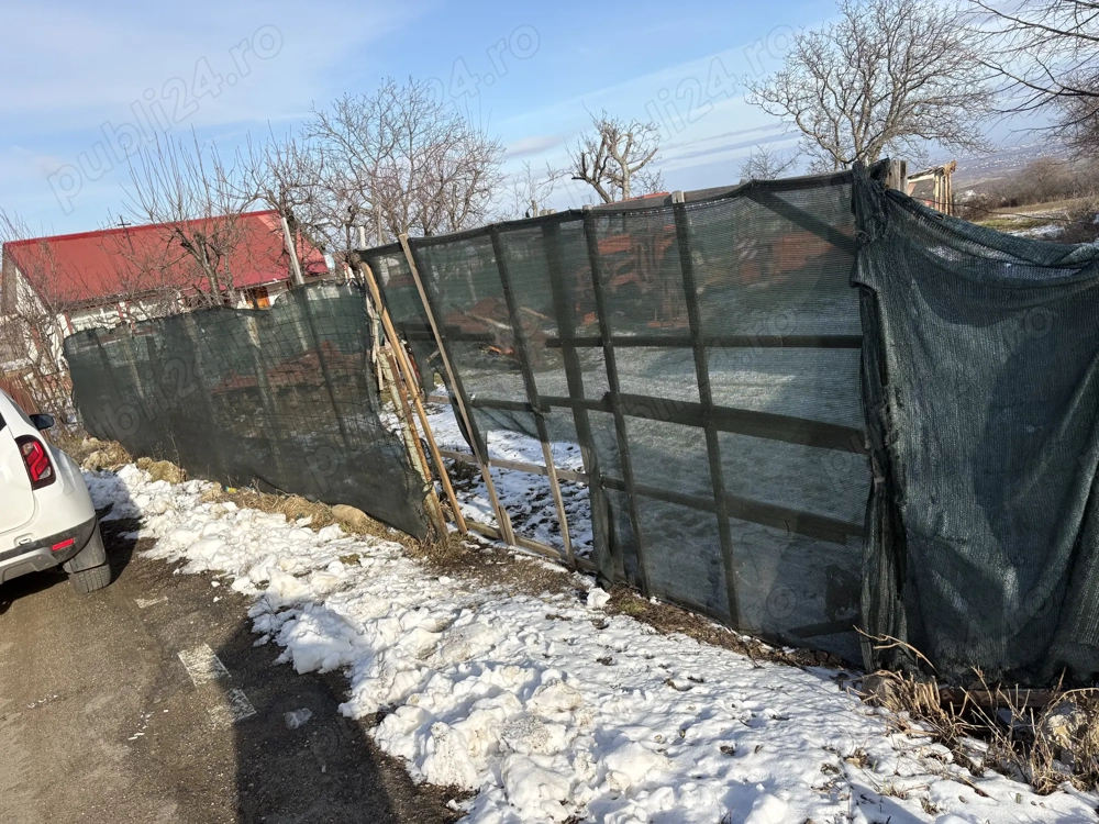 Teren intravilan de vânzare   Faraoanele, Vrancea  Teren intravilan în suprafață de 2.540 mp, situat