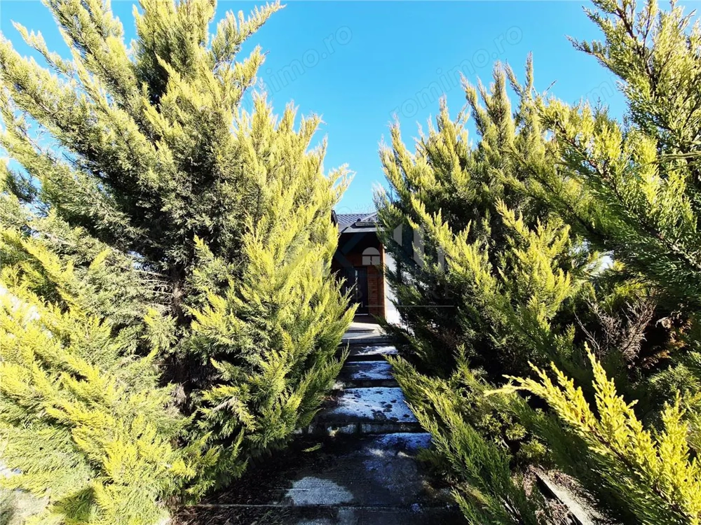 Casa LUX de vanzare in Miroslava