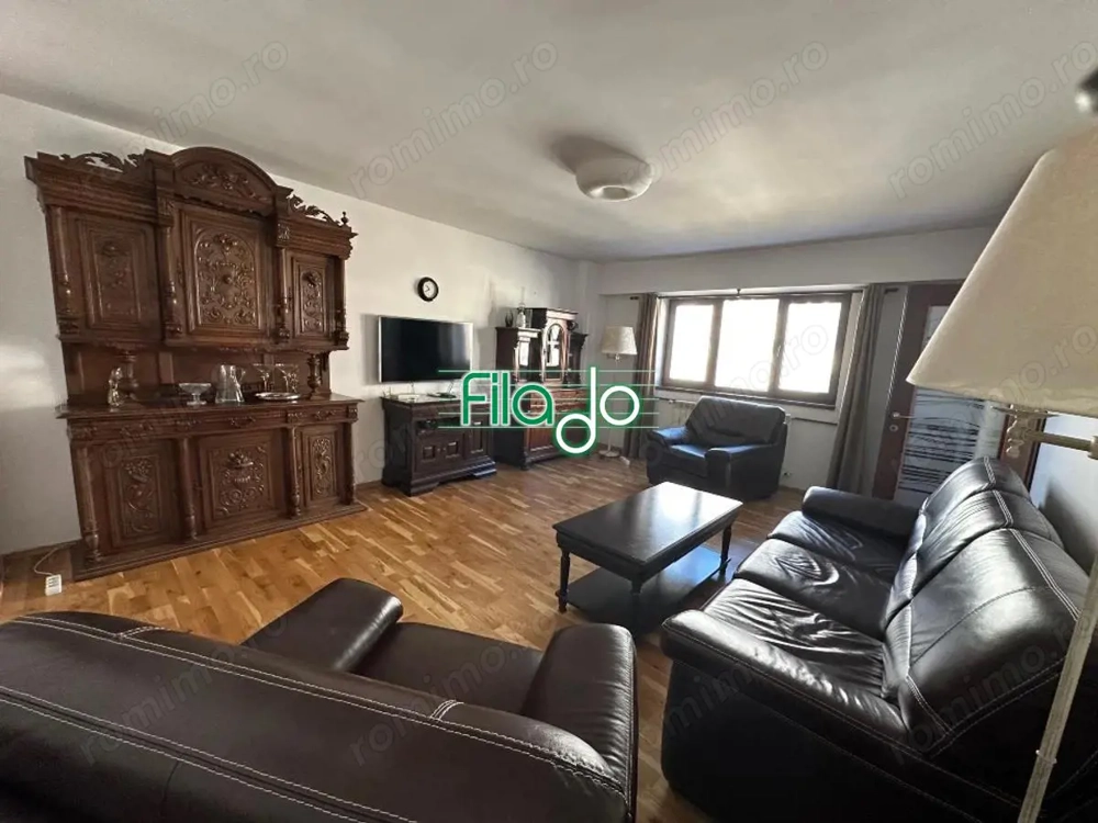 Apartament 3 camere Unirii, Camera de Comert